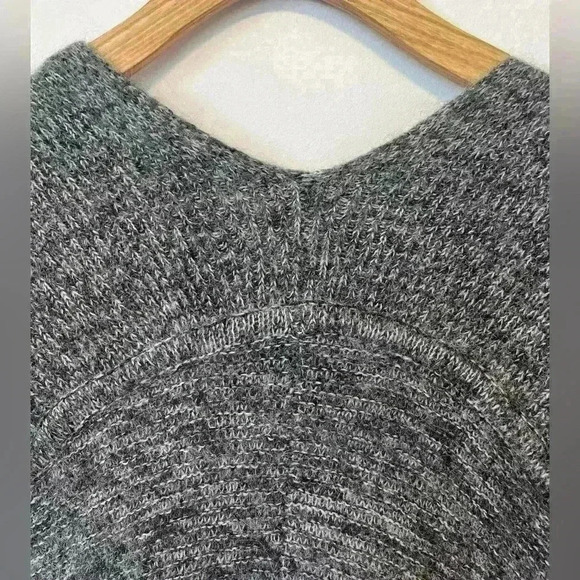 Aritzia  The Group Babaton Javier Cocoon Cardigan , sz XXS / XS - Picture 5 of 8